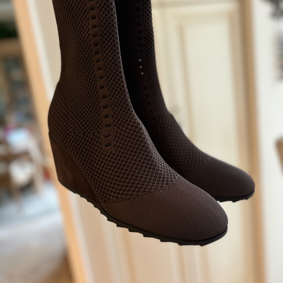 Gorgeous NWT Eileen Fisher Kasana Knee High  Stretchy Sock Boots - Picture 9 of 15
